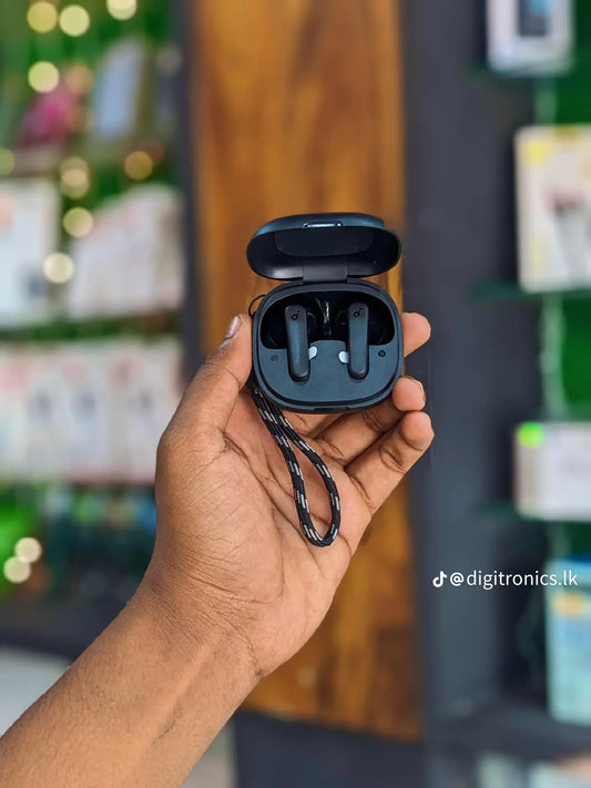 Écouteurs intra-auriculaires sans fil Anker Soundcore R50i True, TWS avec plus de 30 heures de lecture, appels clairs et basses hautes, résistant à l'eau IPX5, application Soundcore Connect avec 22 égaliseurs prédéfinis, connectivité rapide,